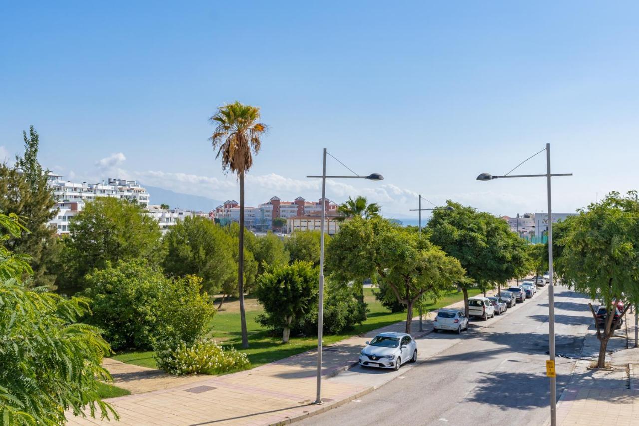 Cosy And Centrally Located Apartment In Estepona Dış mekan fotoğraf
